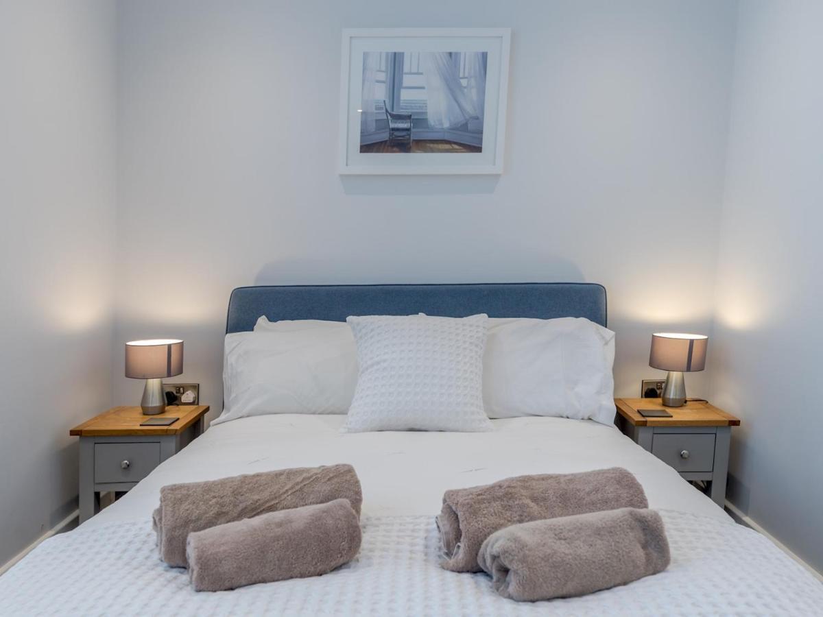 Pass The Keys Dahlia Contemporary Town Centre Apartment Шрусбъри Екстериор снимка